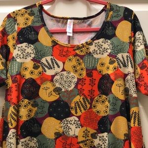 Lularoe Perfect T